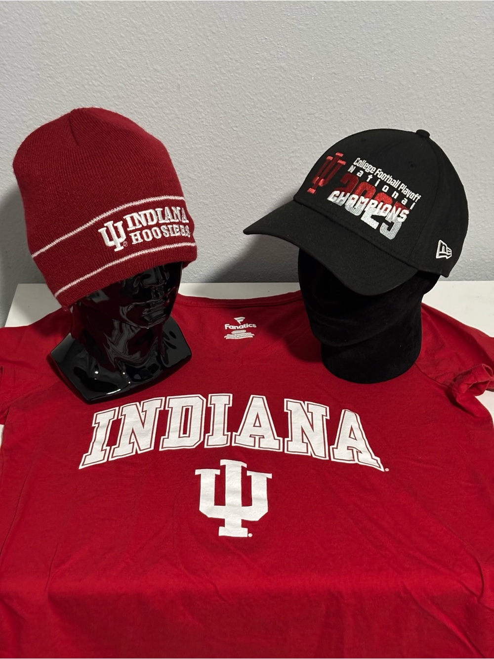 Indiana University Hoosiers fan apparel bundle